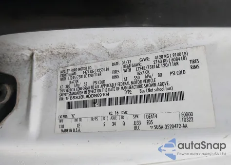 2013 Ford E-350 Super Duty Xl z USA, uszkodzony, nr VIN 1FBSS3BL9DDB09104